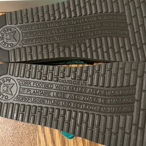 Mephisto aqua and gold snakeskin leather sandals with cork footbed, EU size 40 - Picture 3 of 4